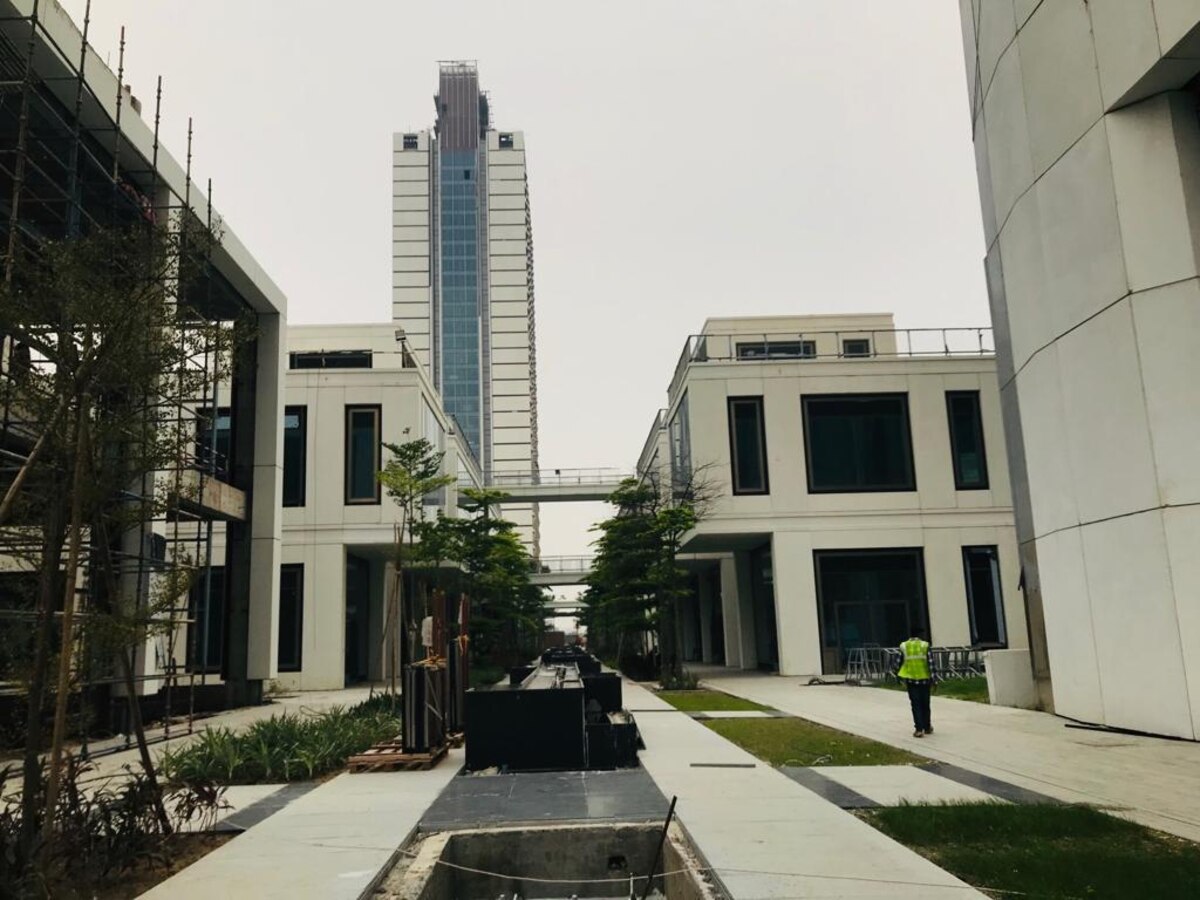 

<!-- THEME DEBUG -->
<!-- THEME HOOK: 'field' -->
<!-- FILE NAME SUGGESTIONS:
   ▪️ field--node--title--project.html.twig
   ✅ field--node--title.html.twig
   ▪️ field--node--project.html.twig
   ▪️ field--title.html.twig
   ▪️ field--string.html.twig
   ▪️ field.html.twig
-->
<!-- BEGIN OUTPUT from 'themes/contrib/bootstrap_barrio/templates/field/field--node--title.html.twig' -->
<span class=